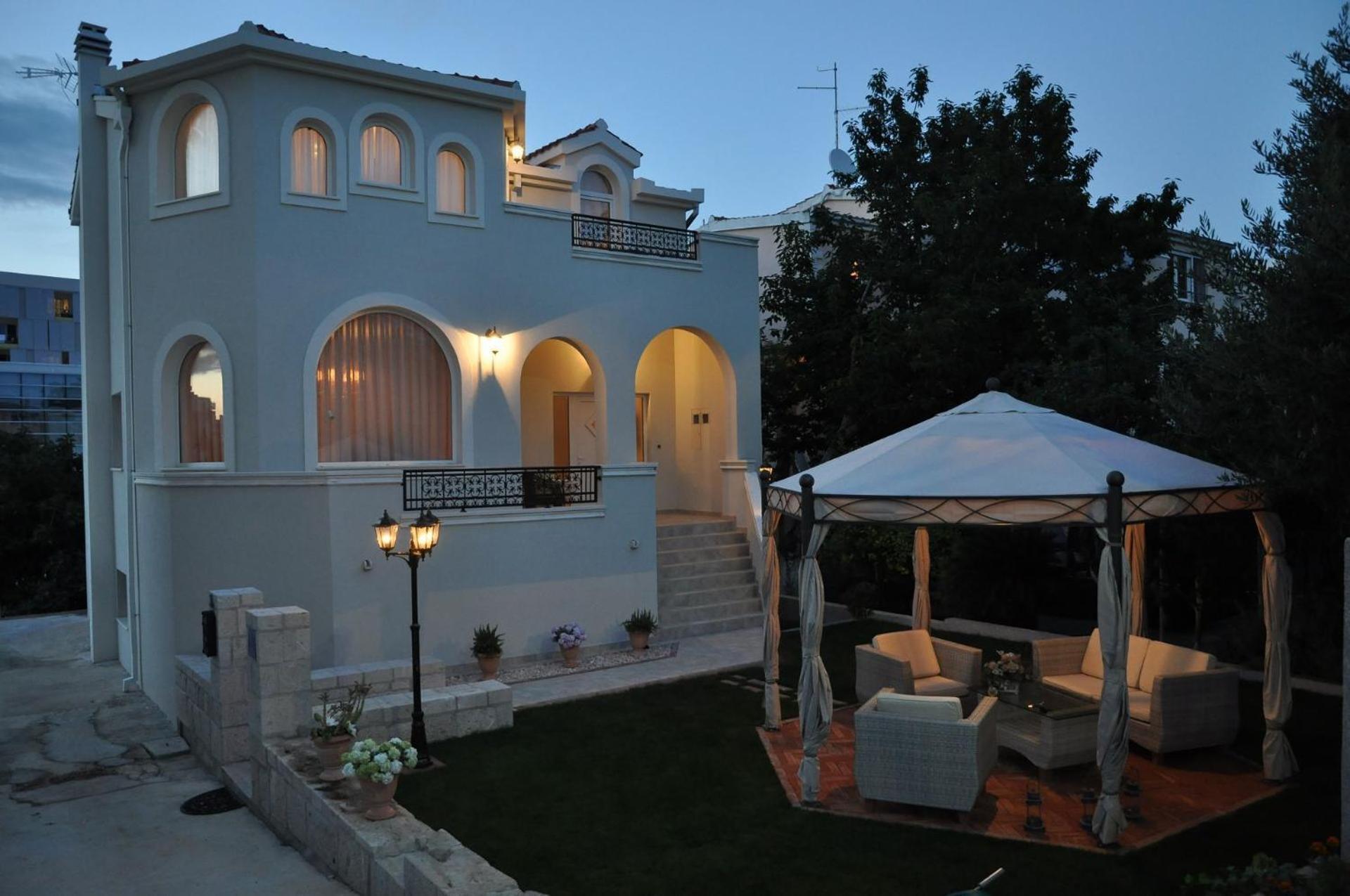 Holiday Home Darko - With Parking Σπλιτ Εξωτερικό φωτογραφία